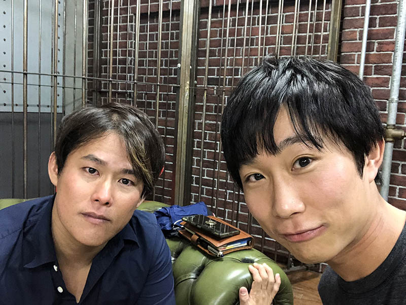 一年拍840片！每個月70片！ AV男優的發片王是他！