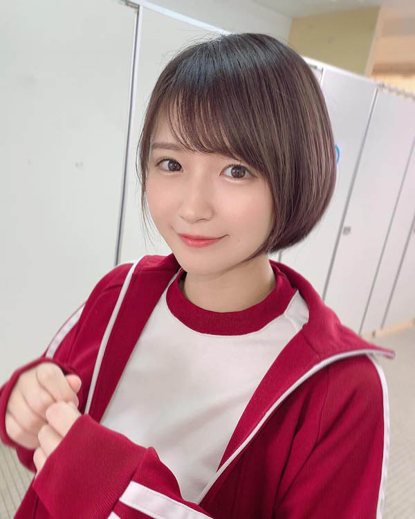 巨乳委員長！小馬大奶妹「深田結梨」，粉紅乳超誘人！