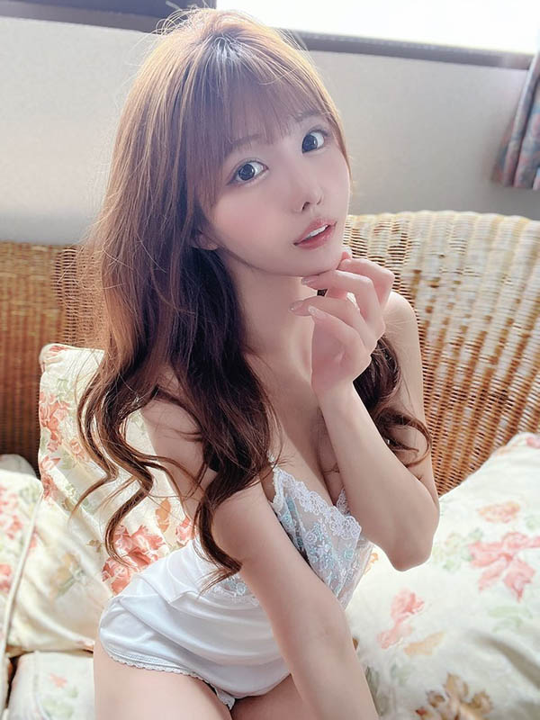 不當主播當女優！泳裝比賽冠軍《朝日奈花戀》下海原因曝光網：合理