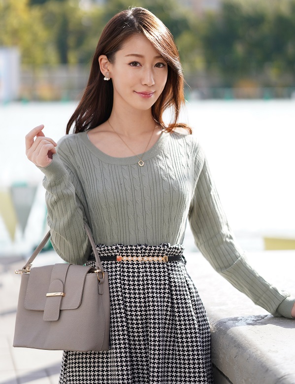 不拍廣告拍AV！前藝能人《天河水無瀨》成功轉職纖腰翹臀實用性強