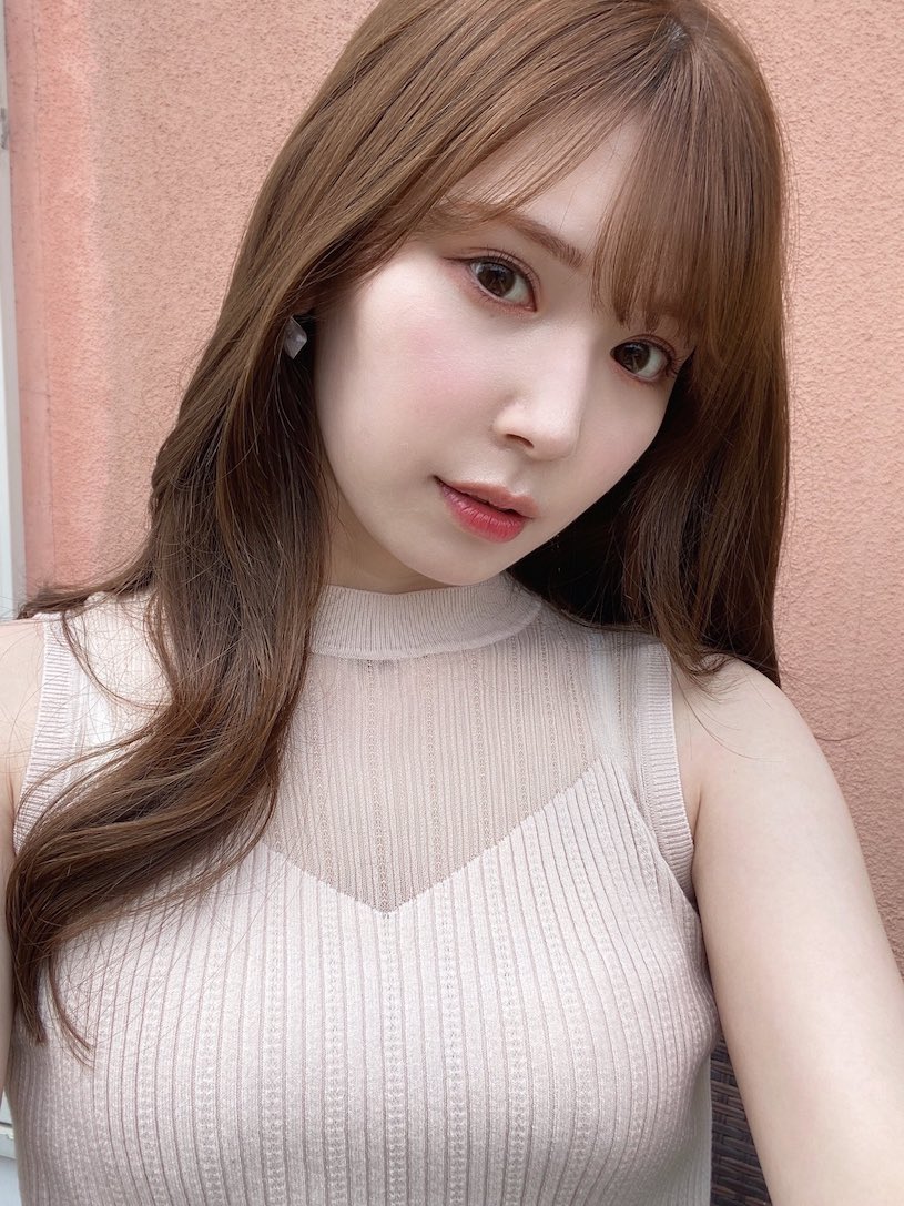 網封「人間極品」！移籍人妻片商的神正女優「明里䌷」，改走美艷路線誘惑到爆！