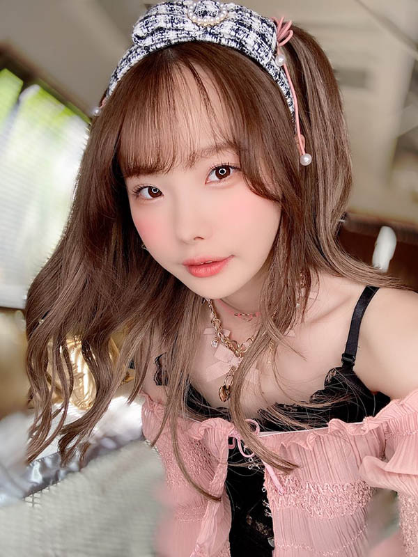 AV界最強企劃女優！小惡魔正妹「松本一香」強力攻佔各大排行榜！