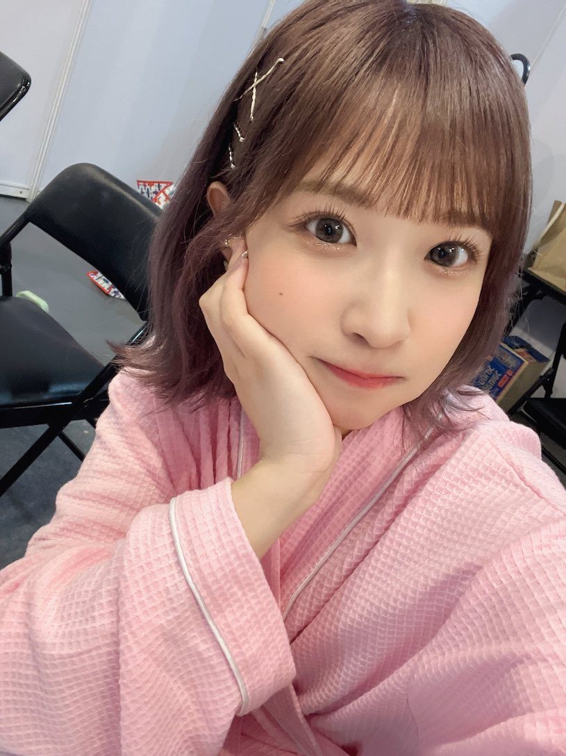 可愛小馬18歲正妹「榮川乃亞」，耳朵是敏感帶「翹臀彈性驚人」！