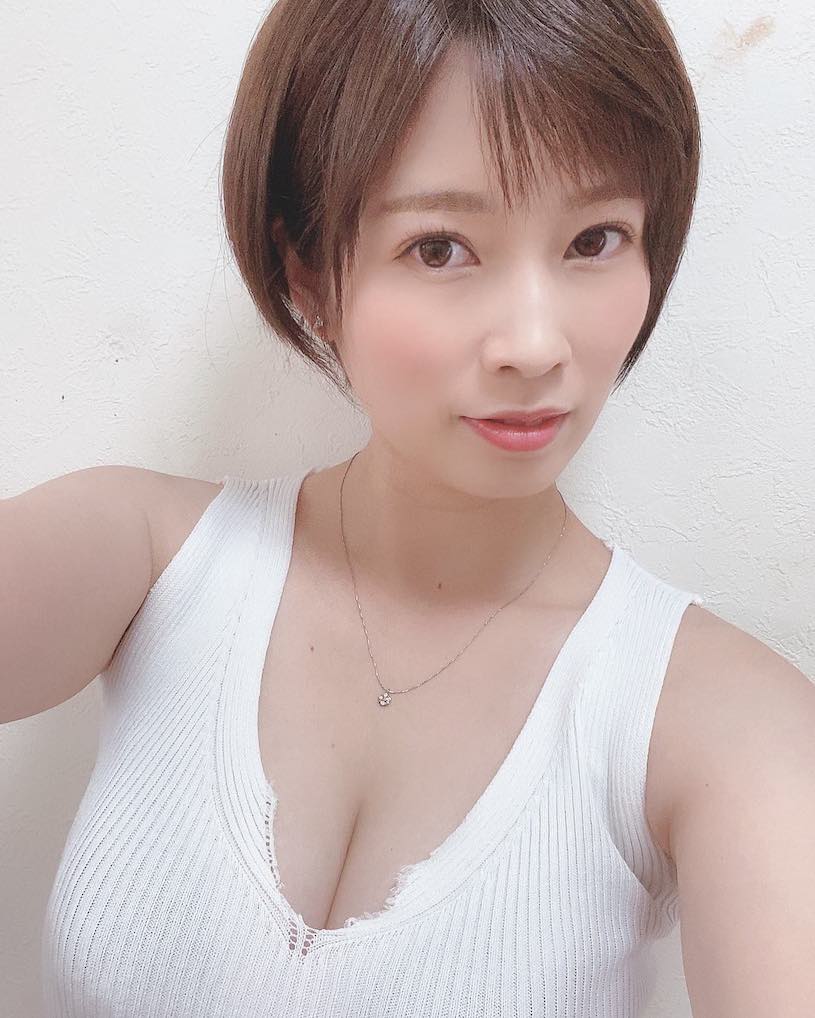 S1作品累積超過100部！ 「奧田咲」H奶又軟又白，還超粉嫩！