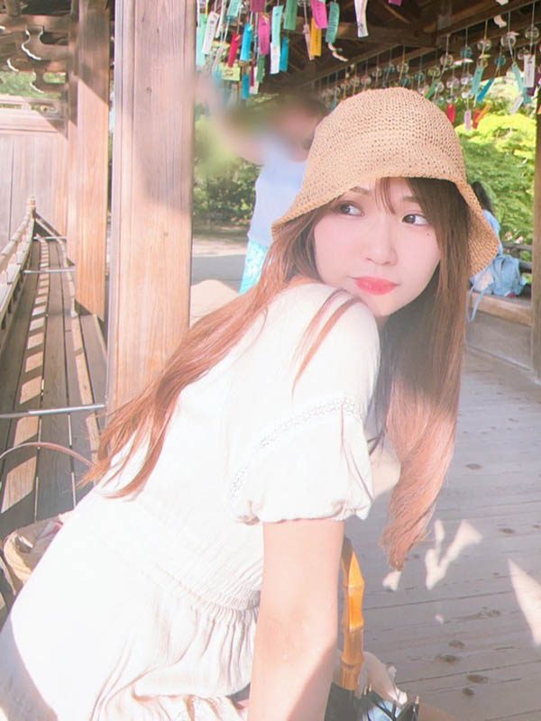 戰鬥型發片姬引退確認… 癡欲爆發「蛇腰狂扭榨汁技」成絕響！