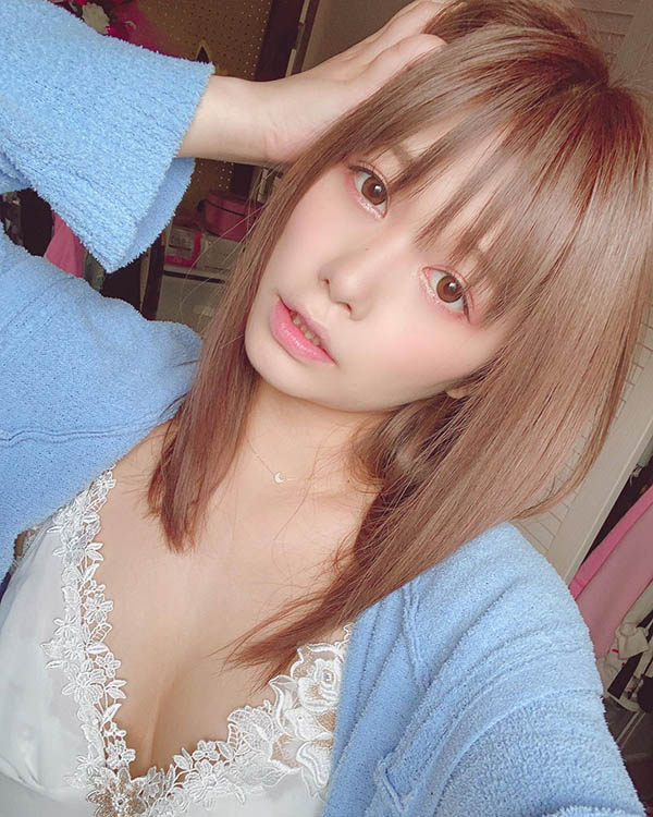 勾起心中的惡！黑肉系《紺野光》三分清純七分騷實用性高很可以