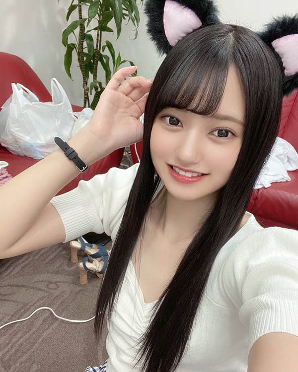 YOUTUBER轉行下海! 正統派美少女新人「八掛海」11月專屬出道!