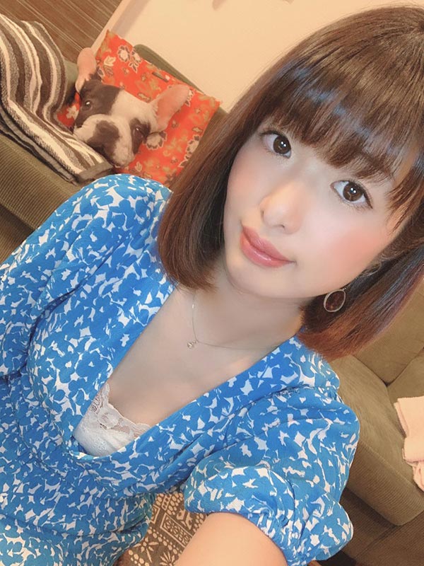 女神霸氣！ 可愛娃娃臉女優「川上奈奈美」豪捐2萬副口罩做公益！