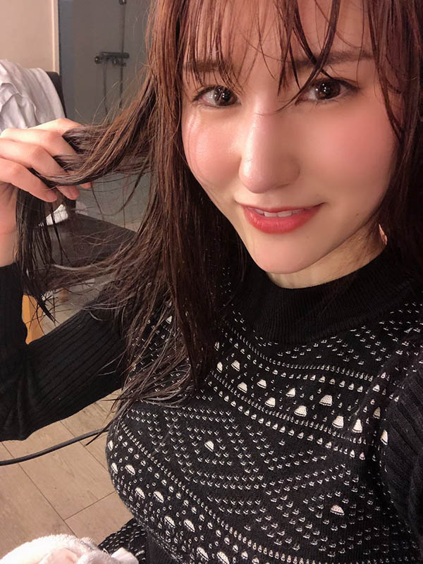 週末限定！ 現役F罩杯OL「吉永好美」兼職出道！