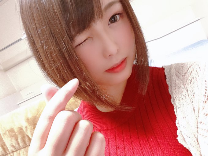隱藏版素人系！ 渾圓F罩杯女優真田水稀出道4週年移籍改名「真田紗奈」再出發！