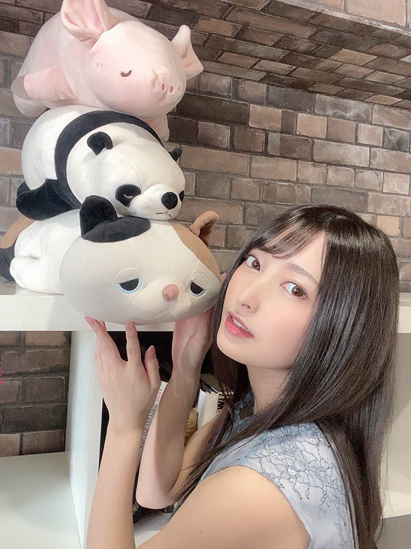 高橋聖子都說可愛！ 22歲偶像級美少女新人「藤井伊予奈」出道！