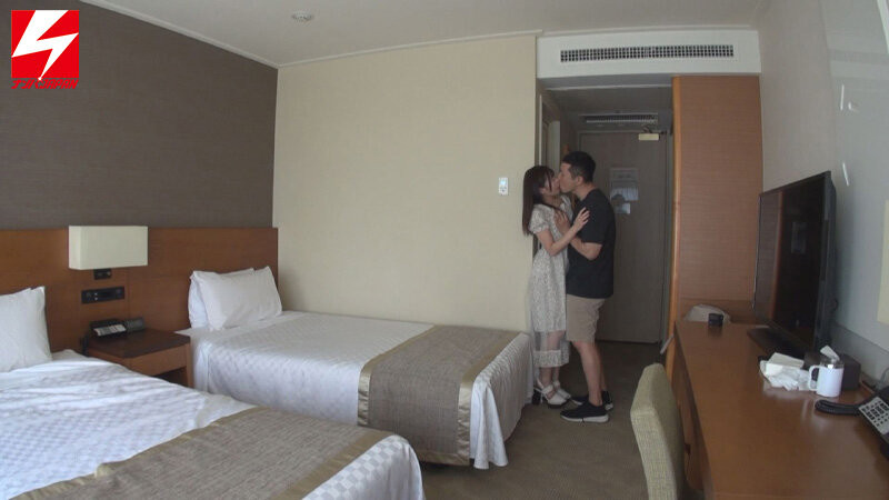 解密！那位被男友強迫NTR、用交友軟體找砲友結果被狠狠中出的芭蕾美少女是...