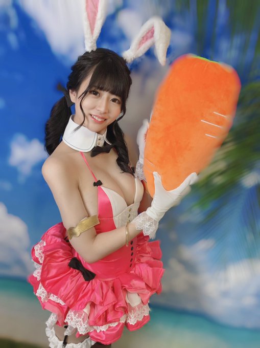 就做到年底！前寫真女星的千金不乾了！