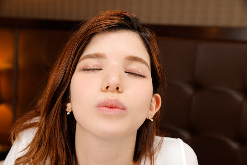 出道週年情況有變！史上最美混血的她要拼了！