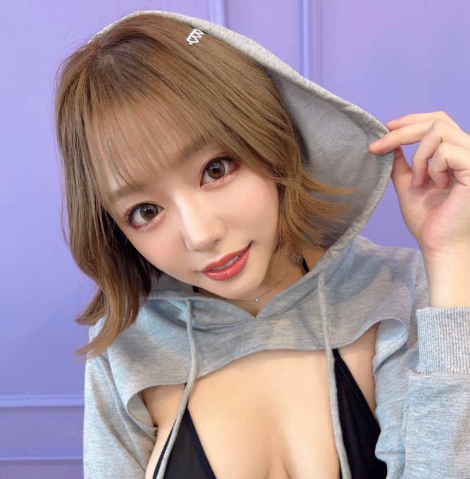 出道十週年！ E罩杯美巨乳性感DJ「浜崎真緒」正式休業、2023再見！