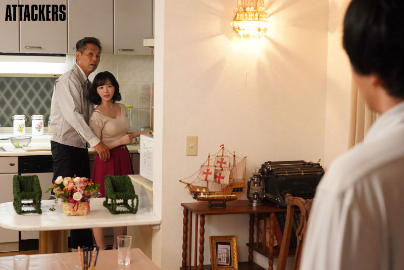 暗戀已久老師「三宮樁」竟成為繼母？忍不住硬上她了！