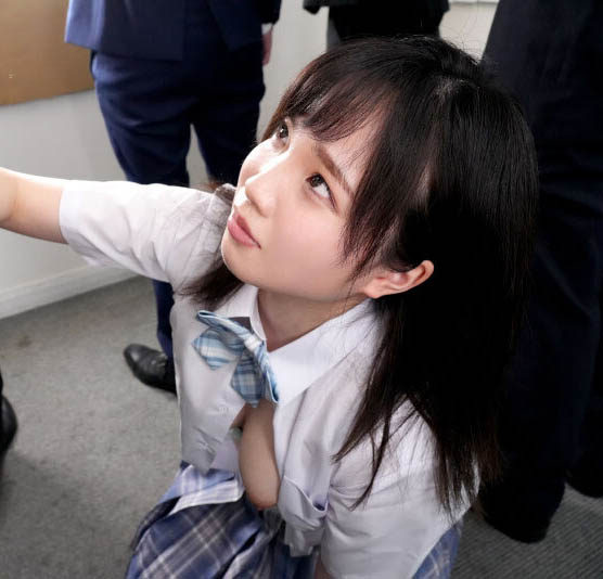 扮成養樂多媽媽！好色秘書一上門推銷就被中出！