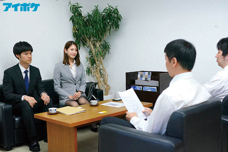 長腿OL「神菜美舞」淋雨濕身誘惑!童貞部下受不了瘋狂來九發