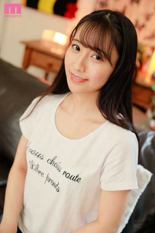 不用套了!岬野まなつ(岬野茉莉夏)獻出人生的第一次! ……