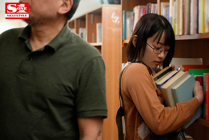 「架乃ゆら」當年讓別人做冤獄，如今只能用身體承受對方怒氣