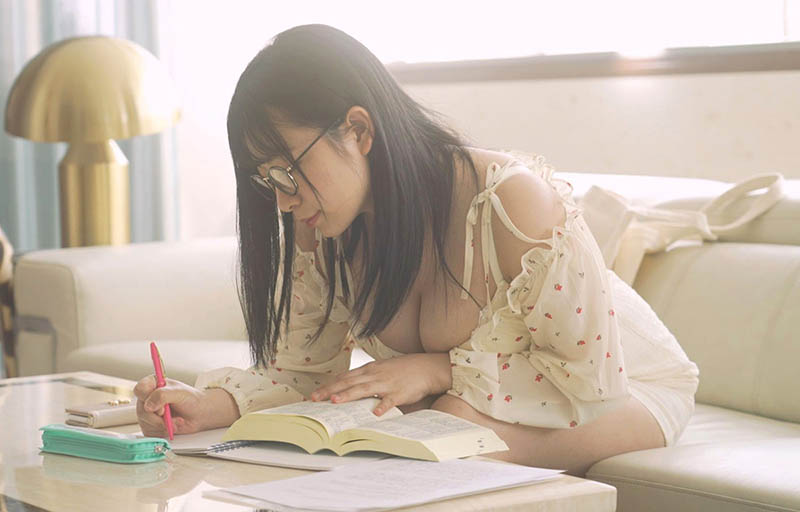 天然H杯大奶！哀求表情超殺！女士們注意、別讓男友看白花のん(白花暖)的片...