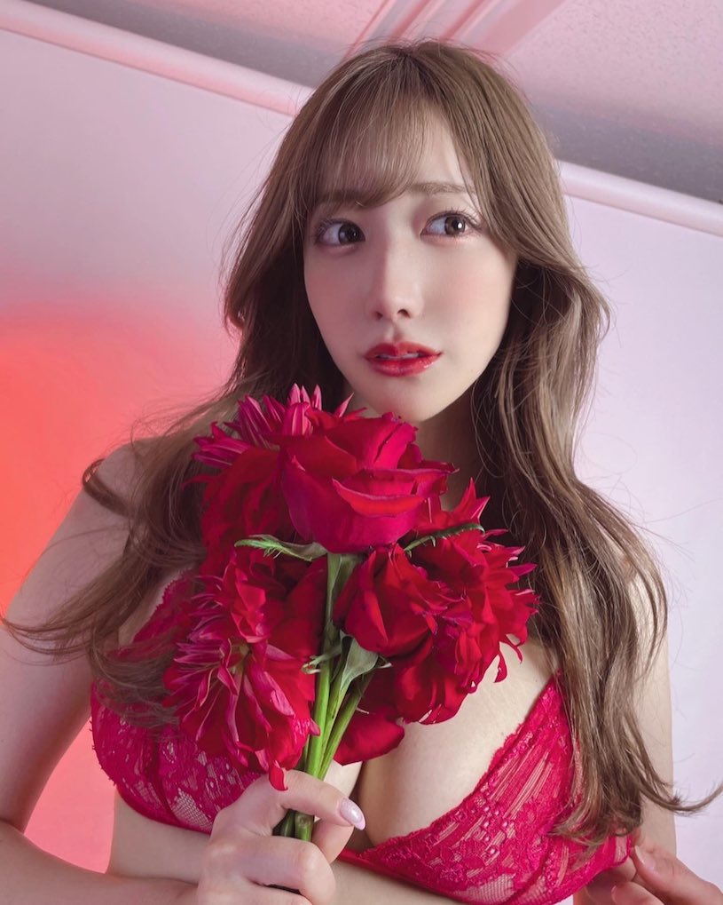 超辣H奶正妹「小宵虎南」網友狂推，大讚：整體數值協調性很高！