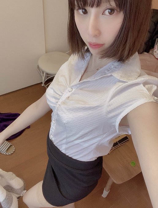 中出解禁！ F罩杯白皙小馬「羽生水樹」出道第二作大解放、4人中出強制固定！