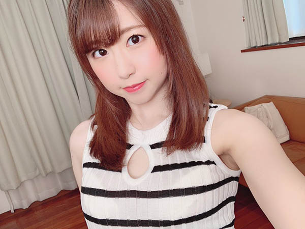 可愛嬰兒肥！ D罩杯素人美少女「真宮綾」！