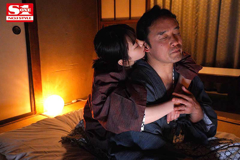 老婆不在兩天！與可愛小三「架乃由羅」泡溫泉瘋狂交歡