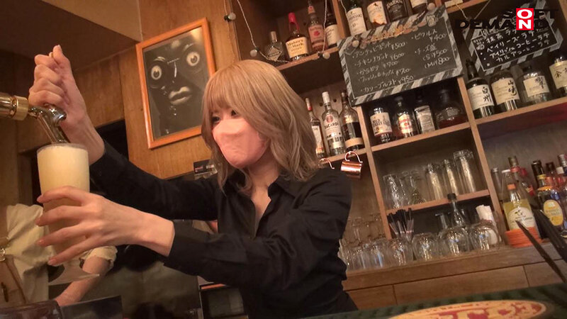 13歲就會潮吹！這樣金髮辣妹同時對決森林原人和鮫島將會？ …