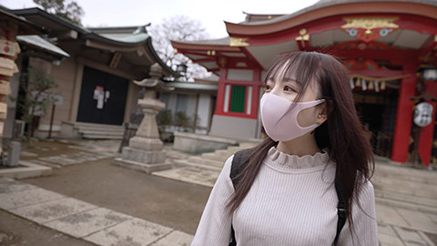 解密!那位照顧父母到心很累、自暴自棄拍無碼的孝女竟是手槍王! …