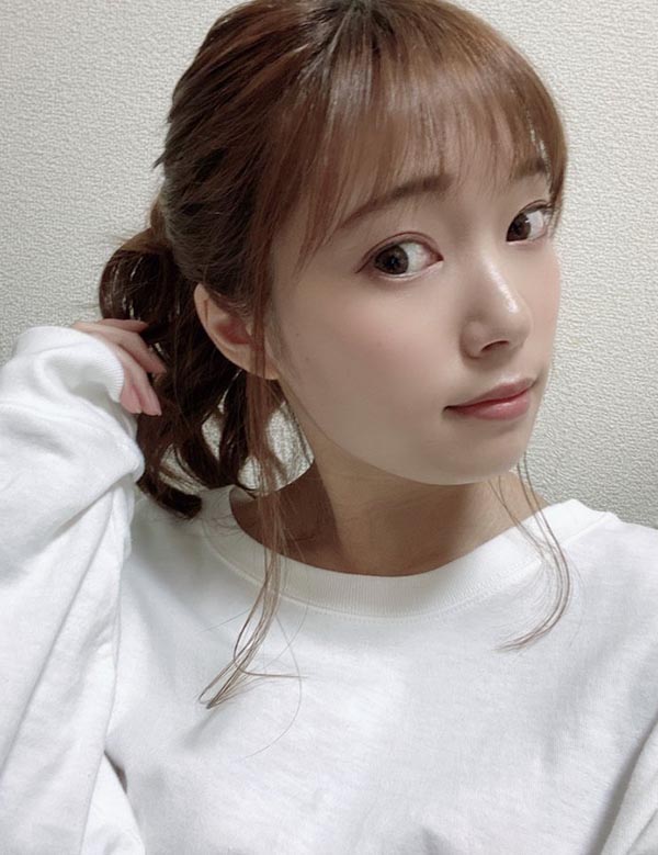 陽光活力型！ C罩杯美乳內衣模特兒「逢坂千夏」出道被封鎖健美人！