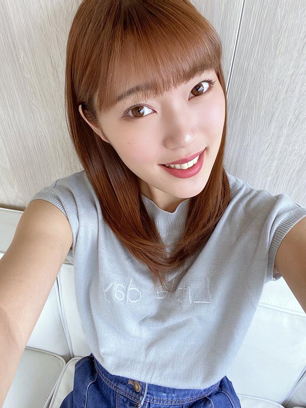 陽光活力型！ C罩杯美乳內衣模特兒「逢坂千夏」出道被封鎖健美人！