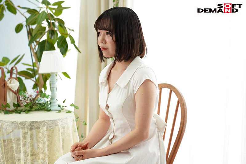 4片限定！前地下偶像！ 3年沒性行為！朝海凪咲一拍AV就噴水！ …