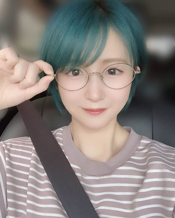 退出事務所！深田結梨要挑戰業界新生態！