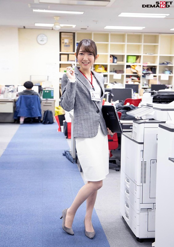 讓乙白下馬的賣家又成功了!讓SOD女子社員的她出鮑了! ……