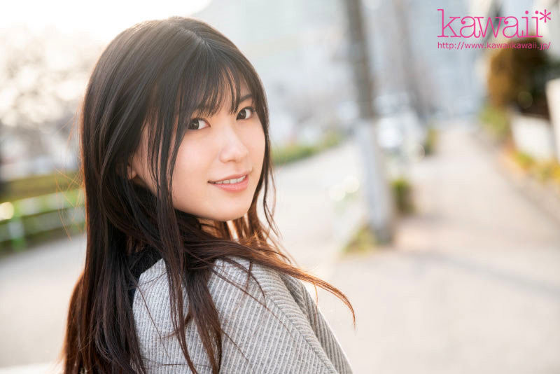 來東京吃棒子的淫娃！卡娃依的她是超色的逸材！