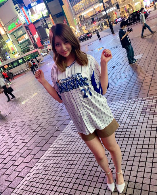 白皙長腿！ 174公分療癒系美女「栗山繪麻」！