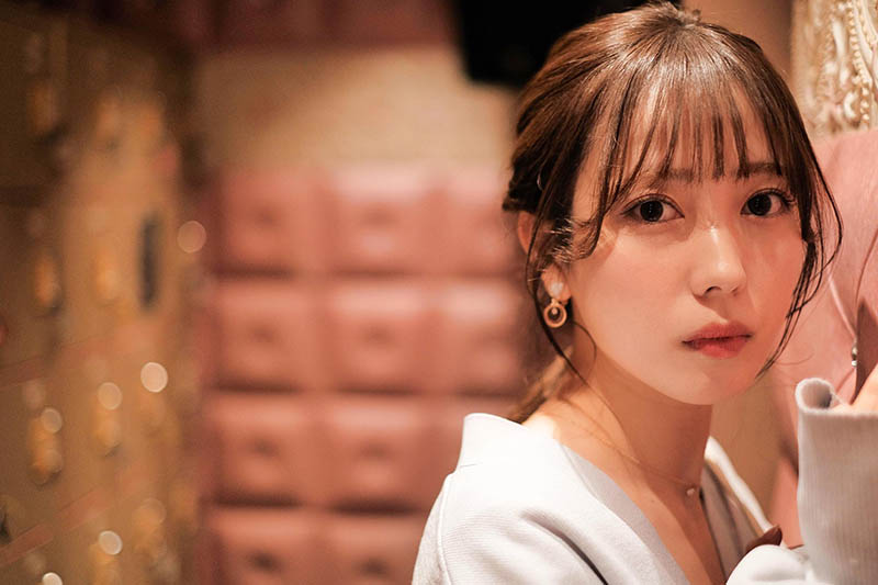 單曲MV說要拍AV！演藝圈待9年的超大物「小湊よつ葉(小湊四葉)」宣布下海！ …