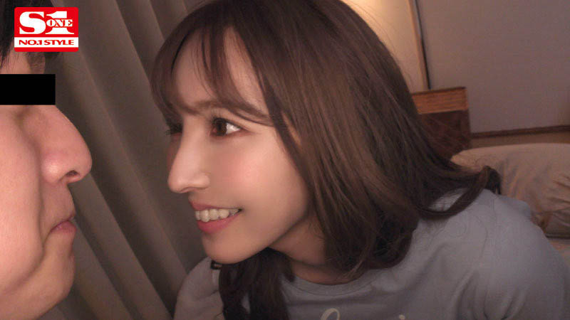 和三上悠亜(三上悠亞)同居一個月!處女轉大人雄壯威武! ... ...