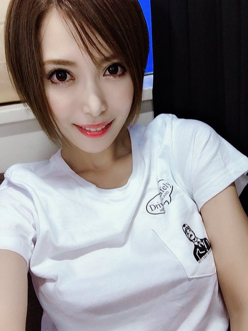 私底下是天然呆？ 美艷大姐姐「君島美緒」自曝拍完片後最常忘記…