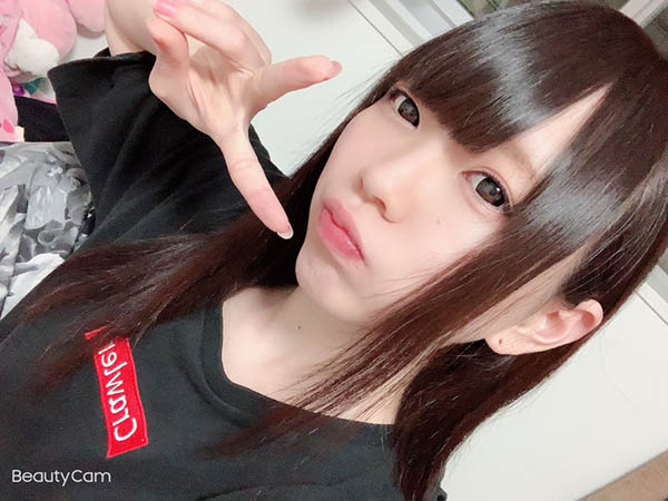 正統日系美少女「櫻井千春」制服底下偷藏飽滿上圍！