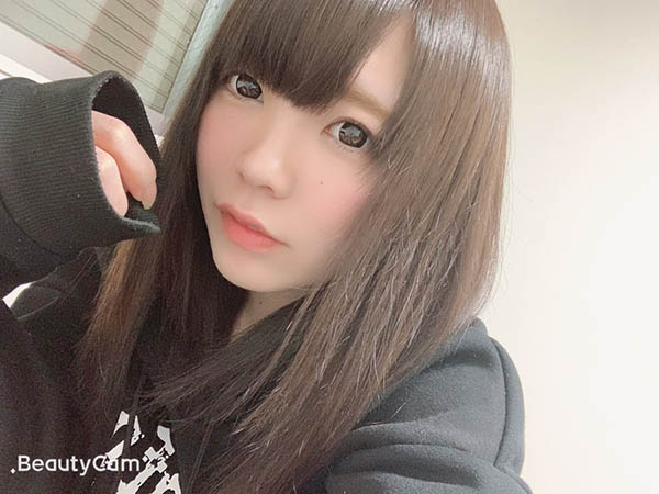 正統日系美少女「櫻井千春」制服底下偷藏飽滿上圍！