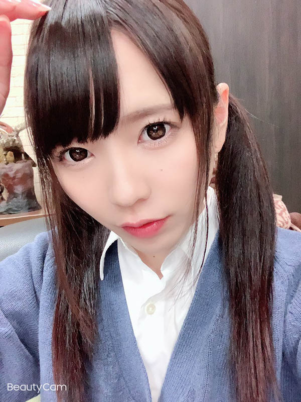 正統日系美少女「櫻井千春」制服底下偷藏飽滿上圍！