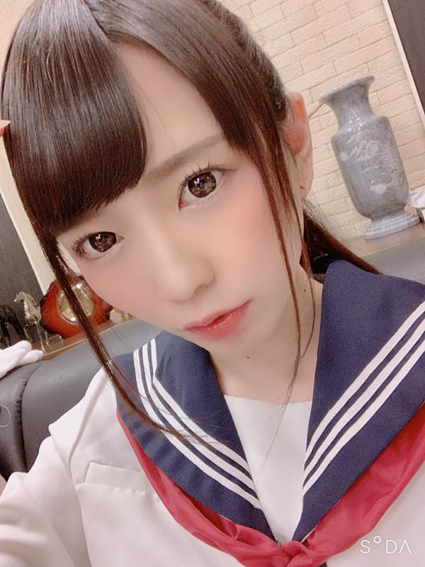 正統日系美少女「櫻井千春」制服底下偷藏飽滿上圍！