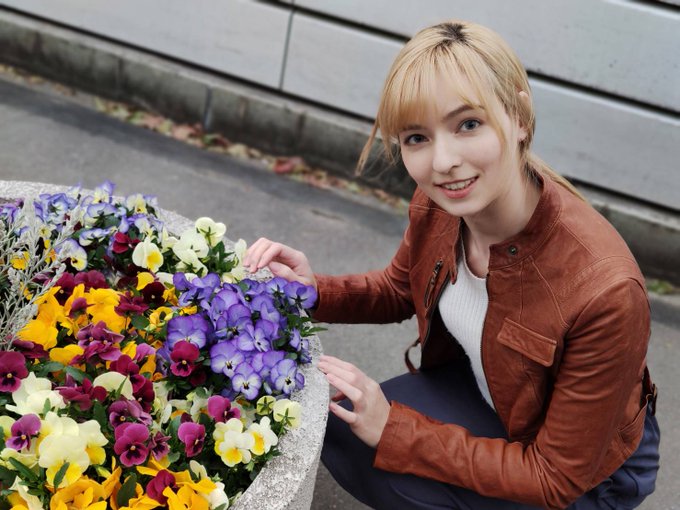 暗黑黑魔導女孩！ 貧乳西洋美少女「西田卡麗娜」攝影會Cosplay！