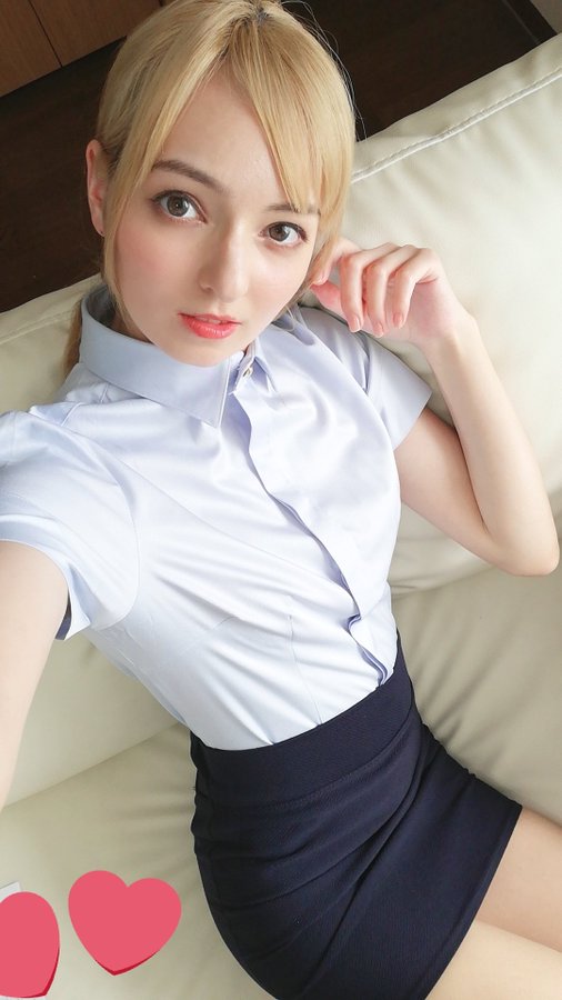 暗黑黑魔導女孩！ 貧乳西洋美少女「西田卡麗娜」攝影會Cosplay！