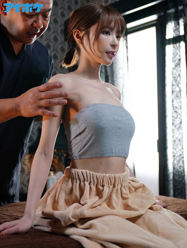 AV美少女新作網震撼：精油滴乳頭顫抖，高潮抓床單，內行：“原來是香嫩的水蜜桃”