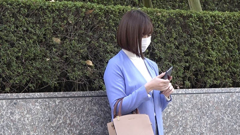 隱藏版素人！ C罩杯氣質美女「春乃真奈美」AV最新作演出情色女業務！