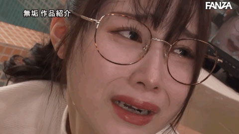 透明感超群的美少女！白川ゆず(白川柚子)後庭解禁被搞到哭！ ……